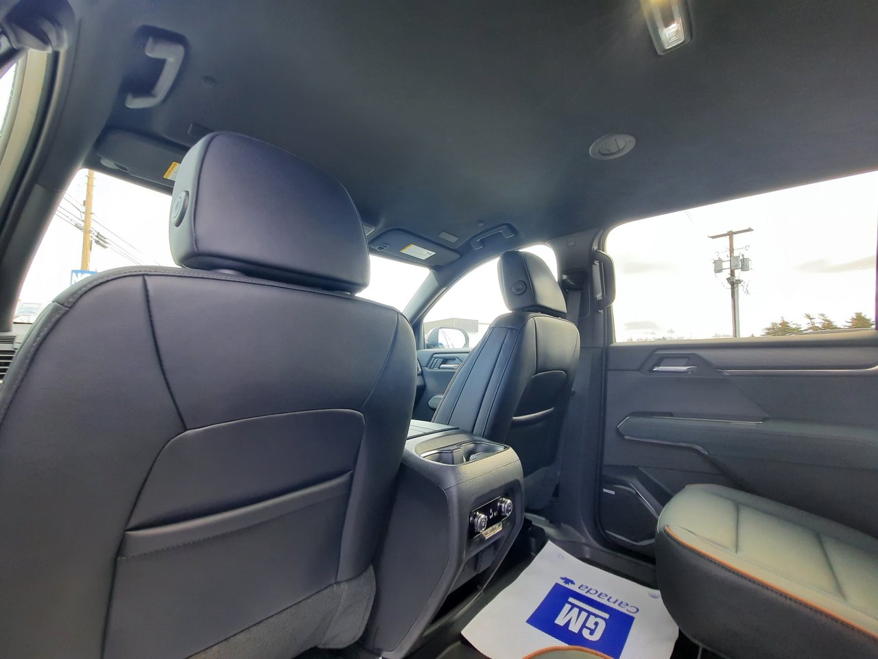 2026 GMC Acadia AT4-27