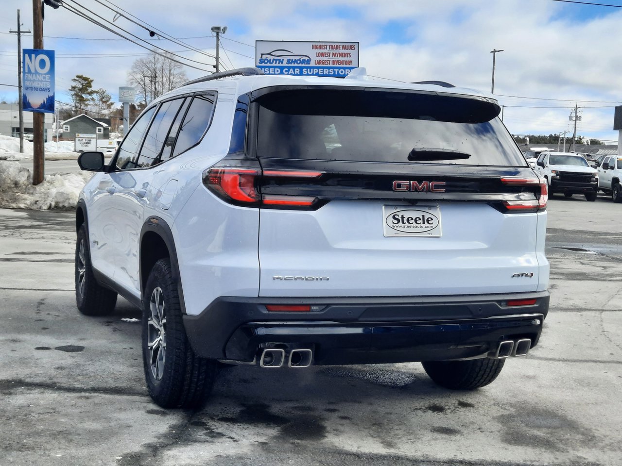 2026 GMC Acadia AT4-6