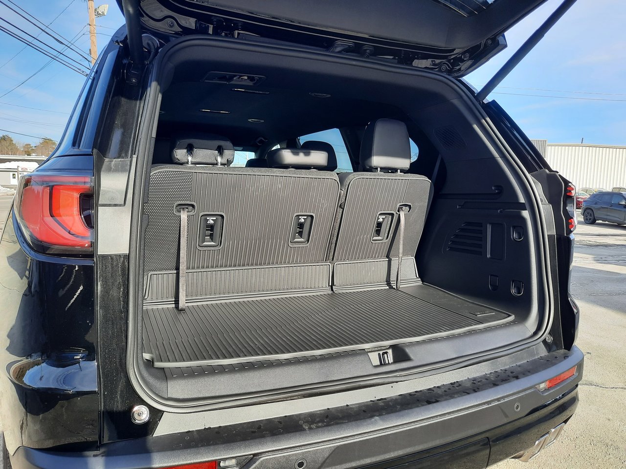 2026 GMC Acadia ELEVATION-7