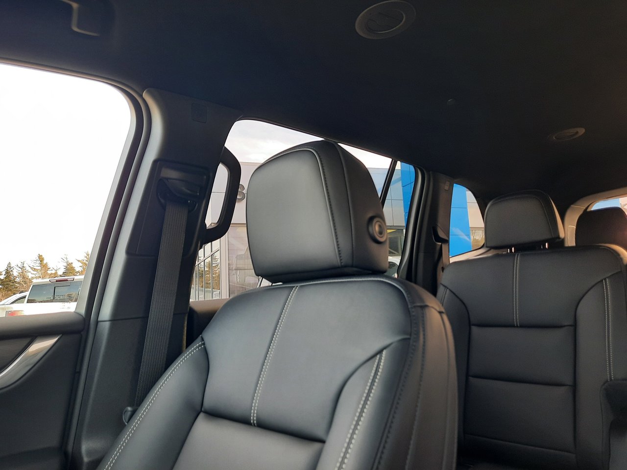 2026 GMC Acadia ELEVATION-21