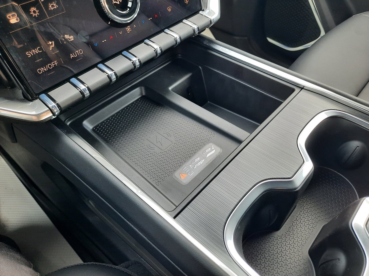 2026 GMC Acadia ELEVATION-17