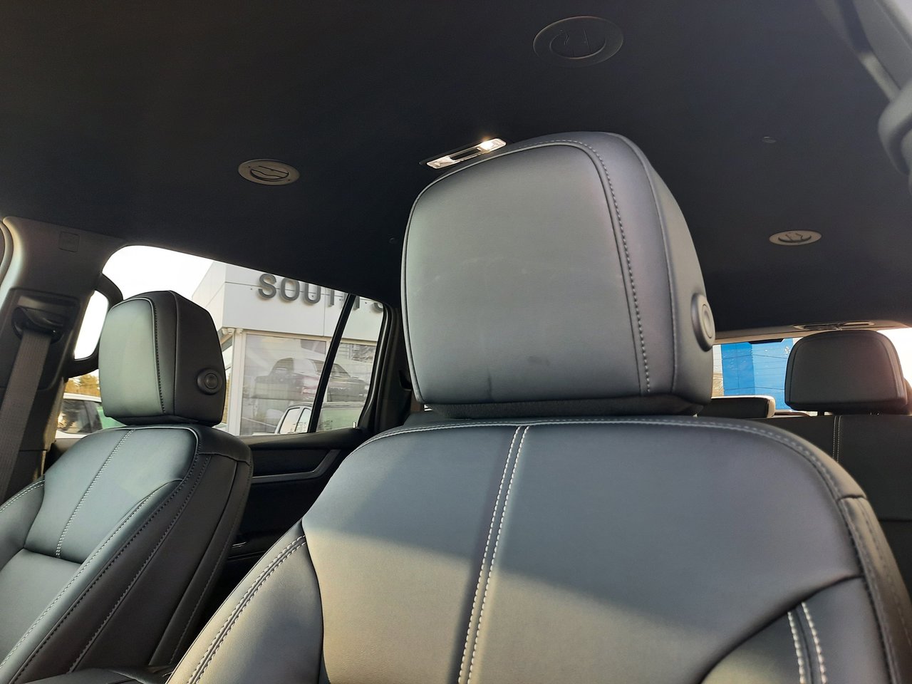 2026 GMC Acadia ELEVATION-2