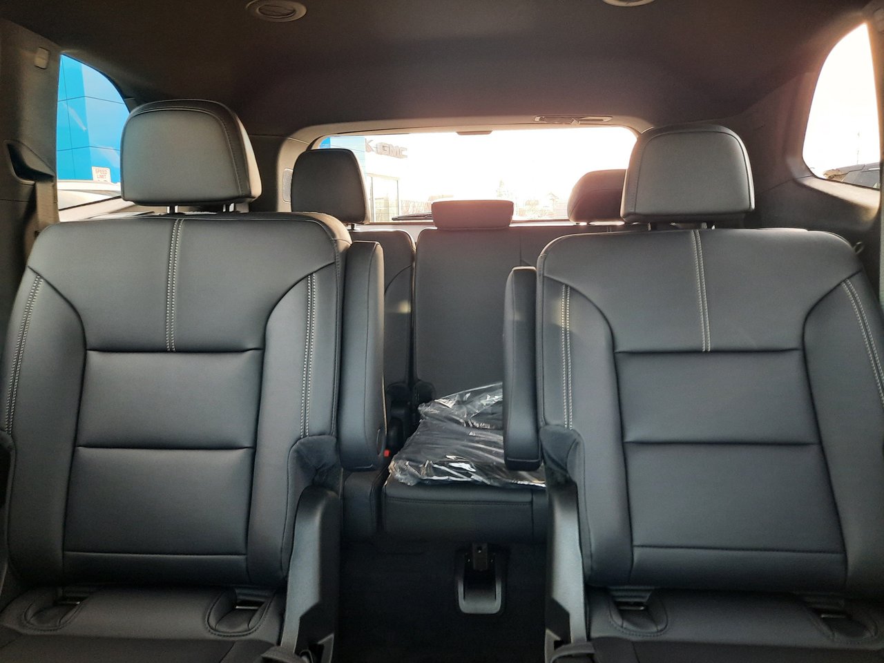2026 GMC Acadia ELEVATION-22