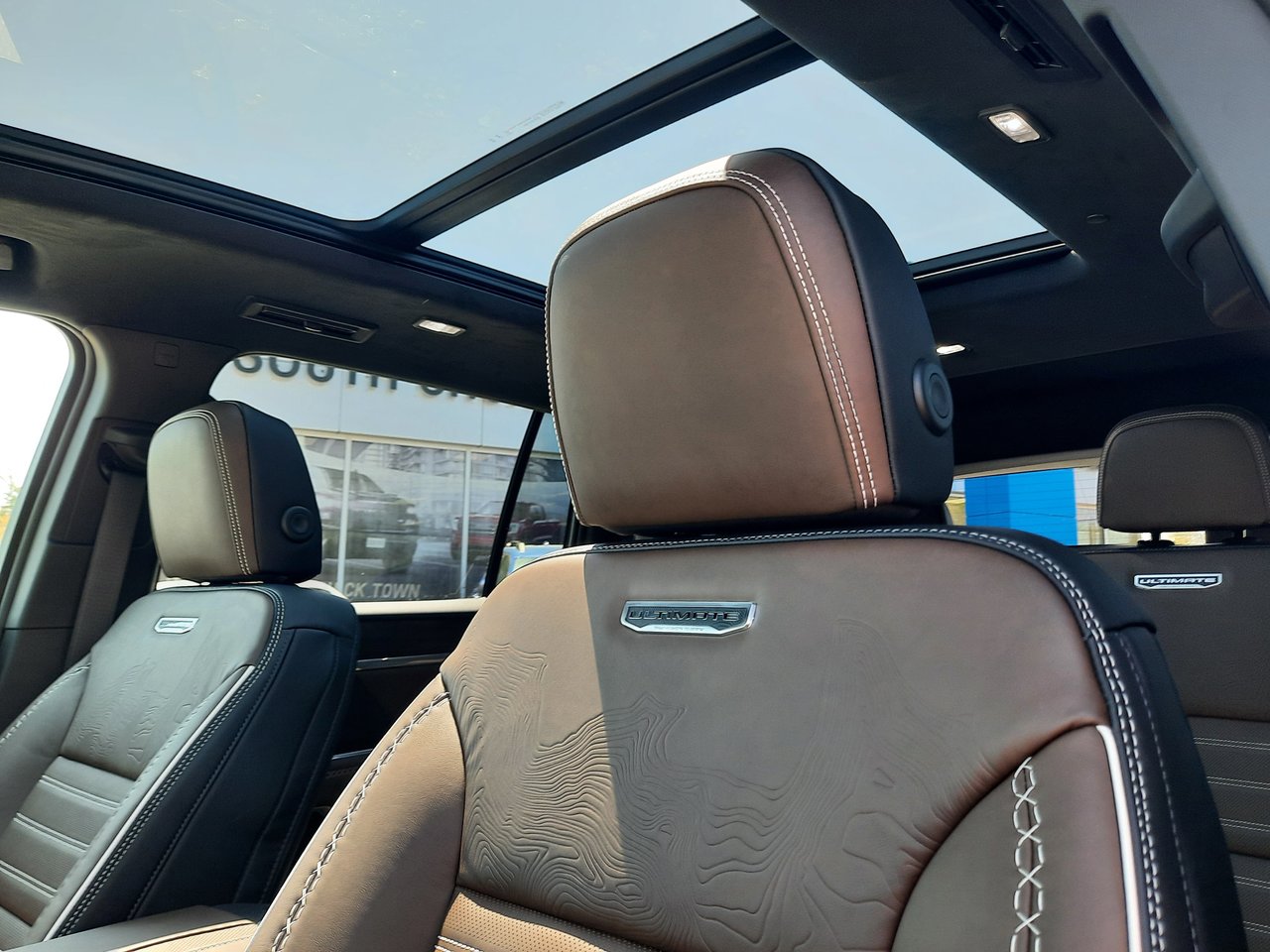 2026 GMC Acadia DENALI ULTIMATE-2