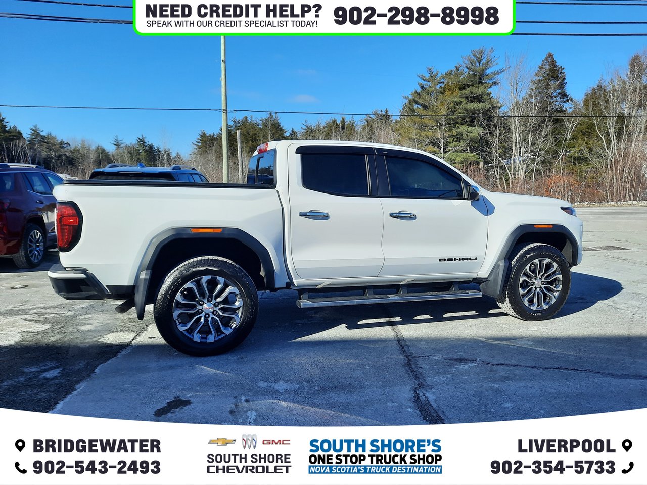 2023 GMC Canyon Denali-4