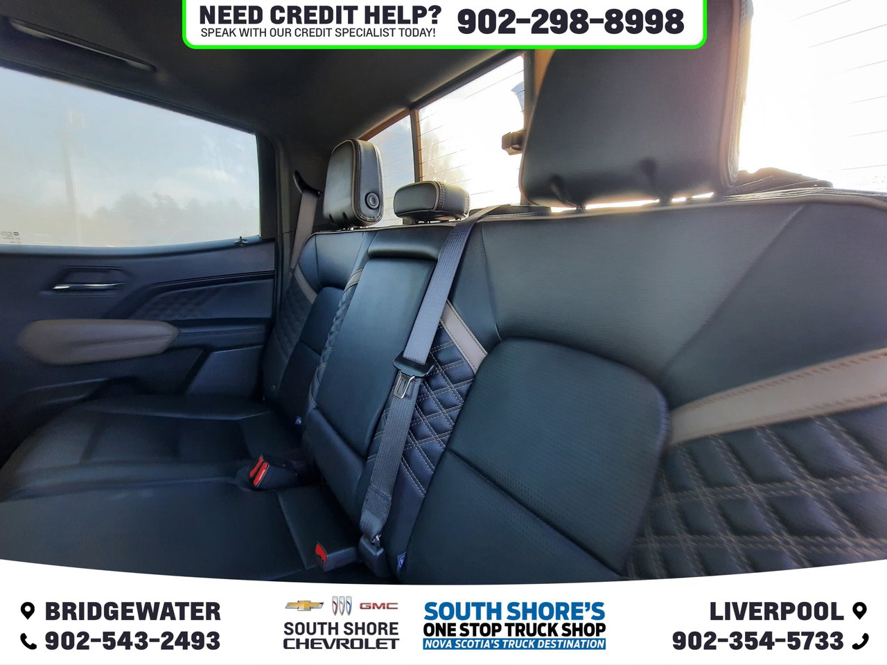 2023 GMC Canyon Denali-23