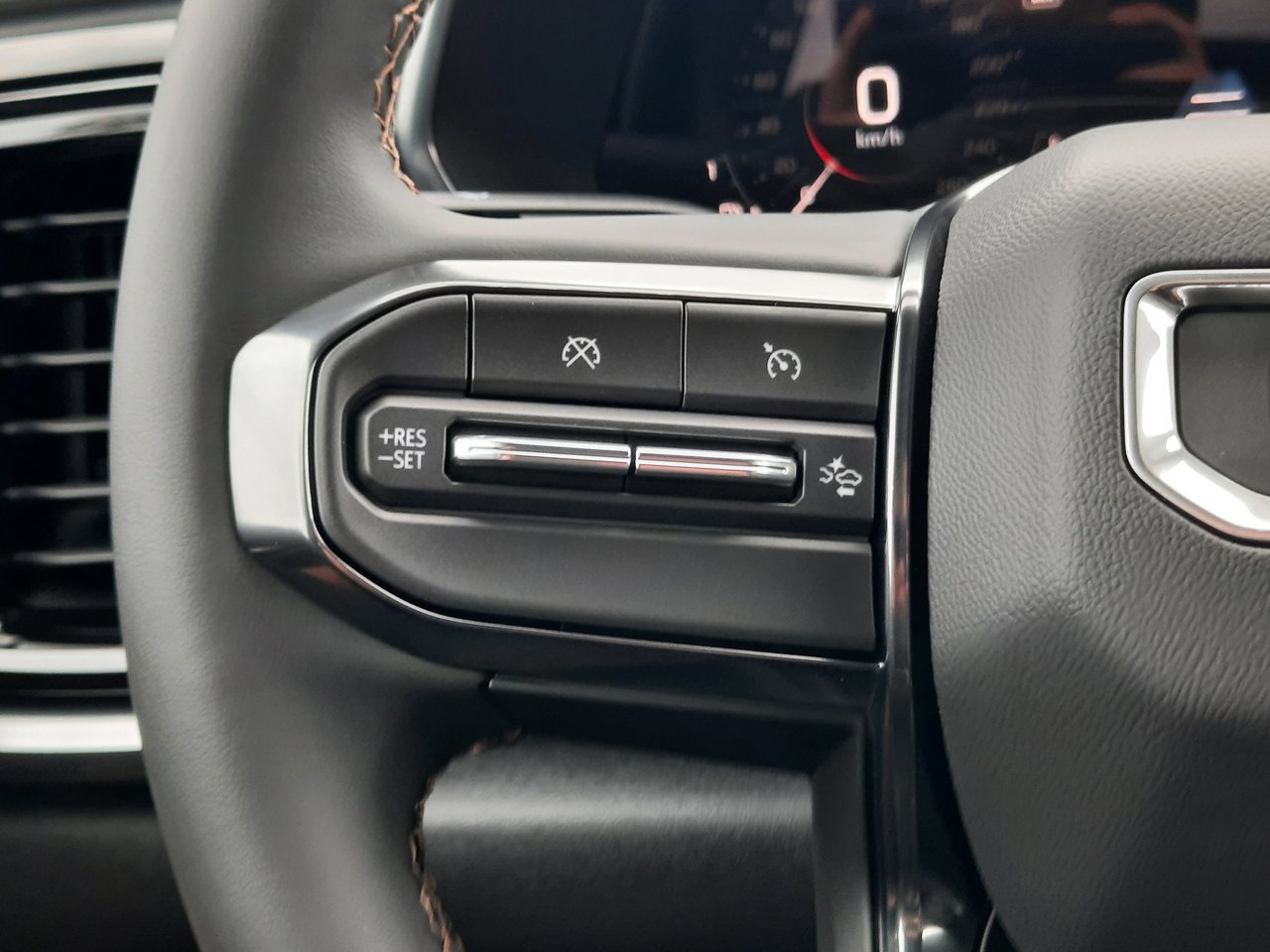 2025 GMC Canyon AT4-9