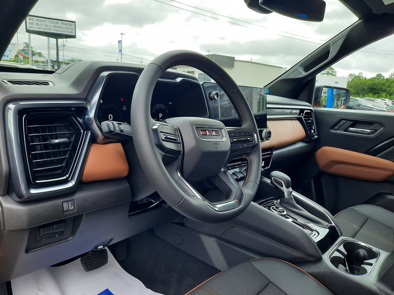 2025 GMC Canyon AT4-1