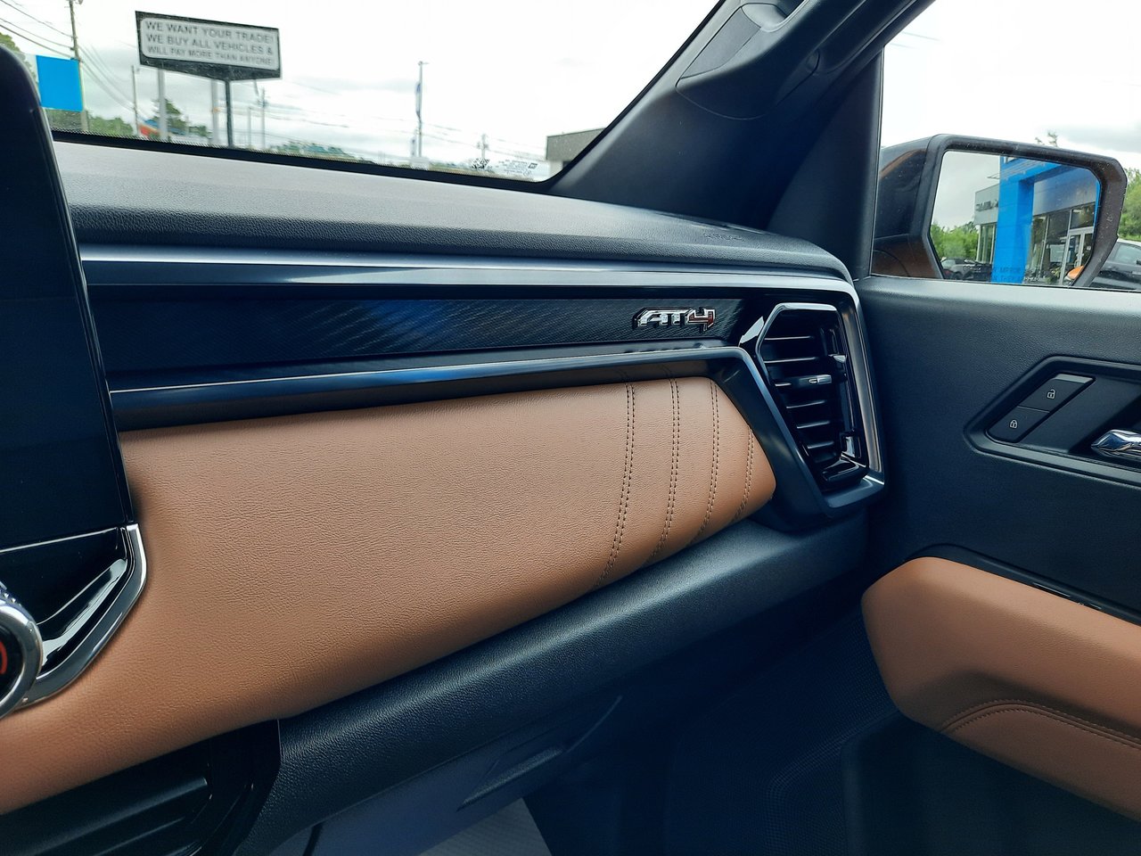 2025 GMC Canyon AT4-19