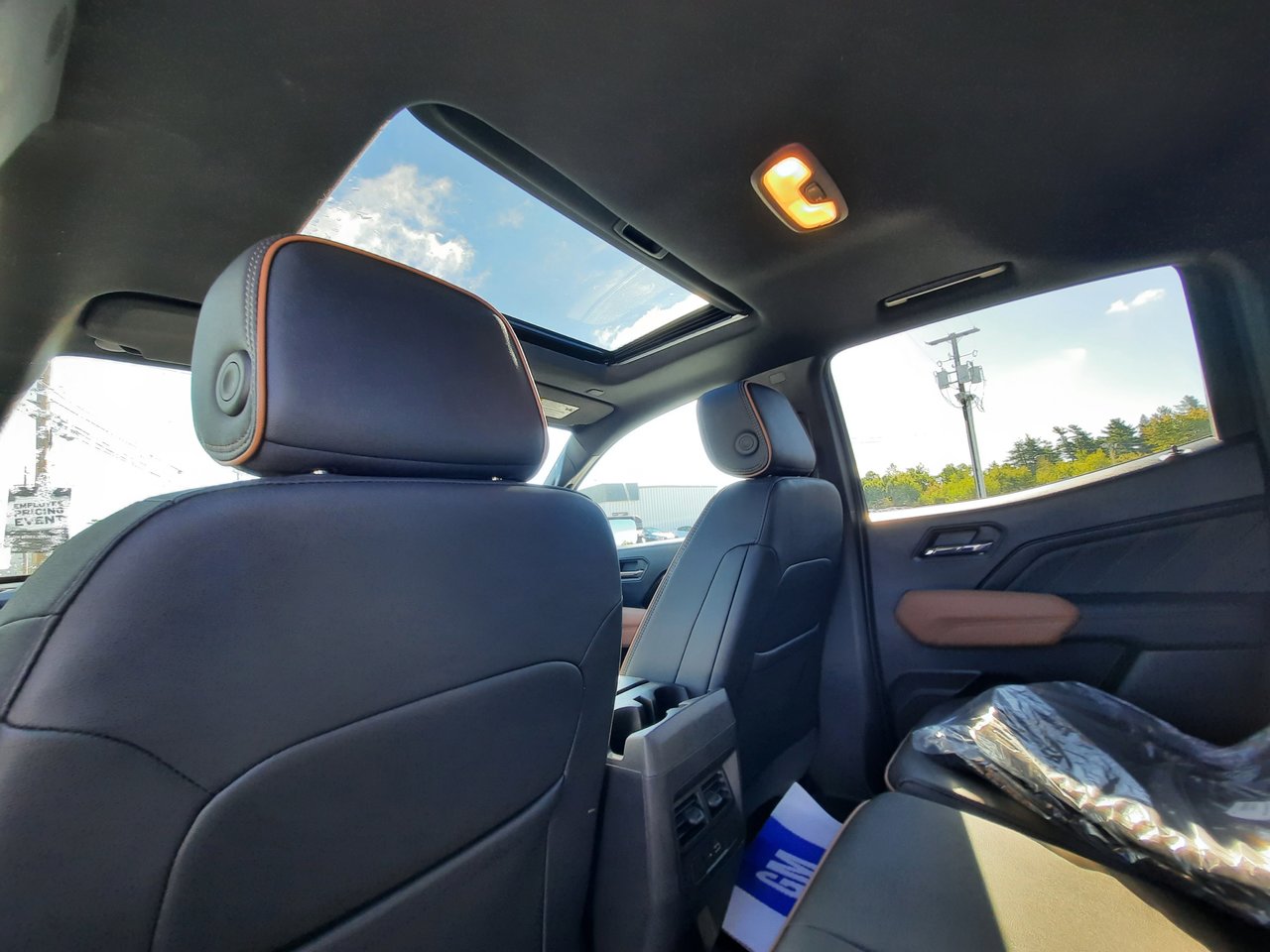 2025 GMC Canyon AT4-24