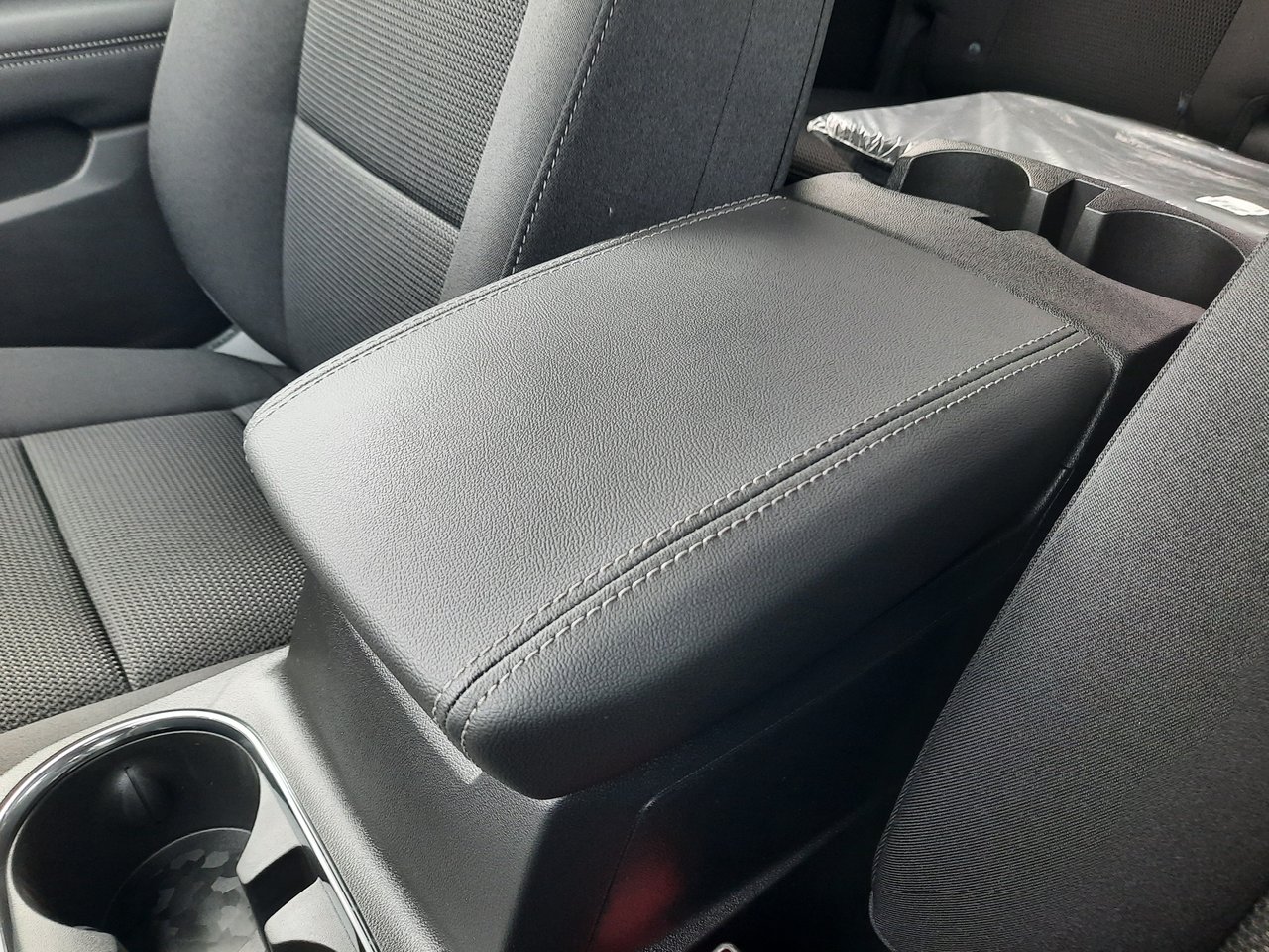 2026 GMC Canyon ELEVATION-17