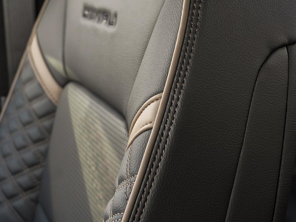 2026 GMC Canyon DENALI-19