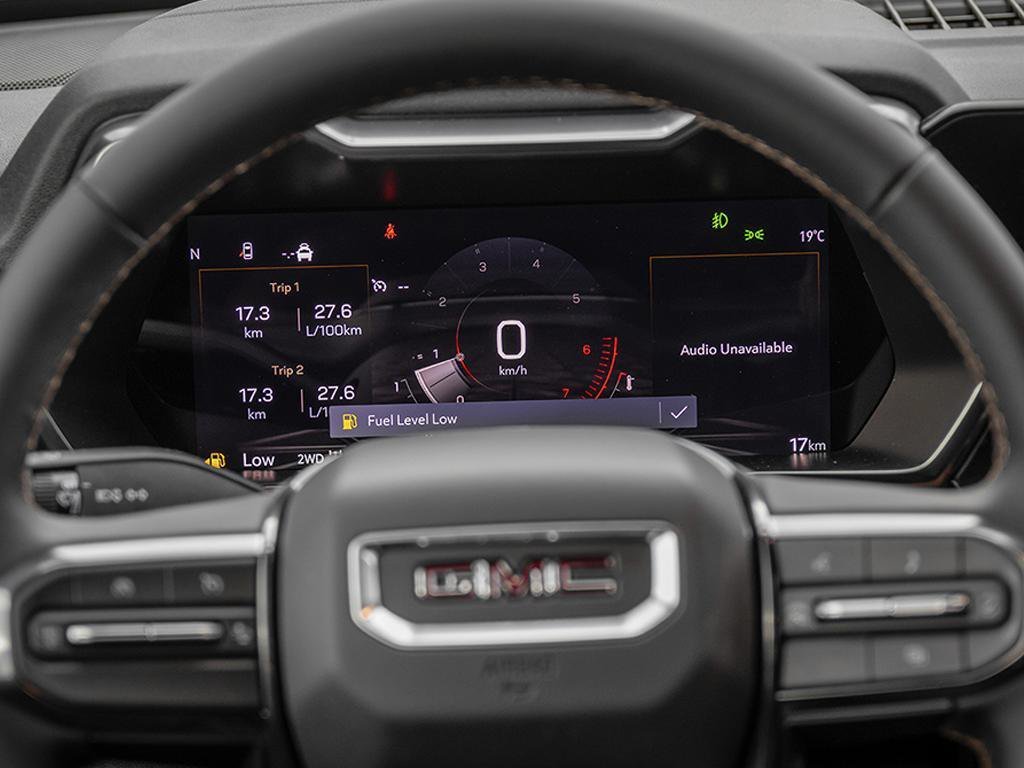 2026 GMC Canyon AT4-12