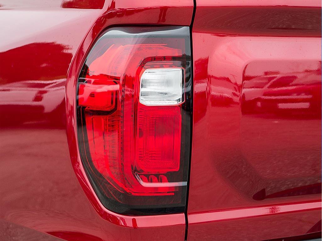 2026 GMC Canyon AT4-10