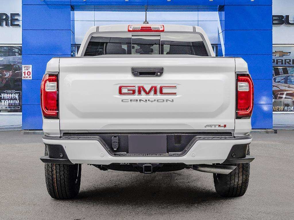 2026 GMC Canyon AT4-4