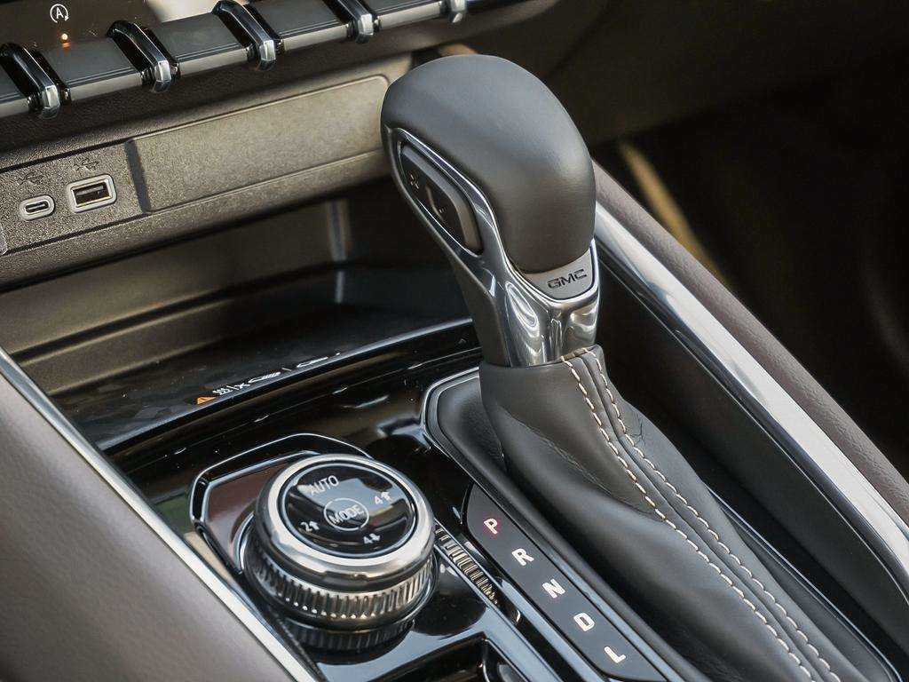2026 GMC Canyon DENALI-16