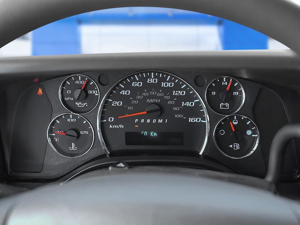 2025 GMC Savana Cargo 2500 WT 135-13