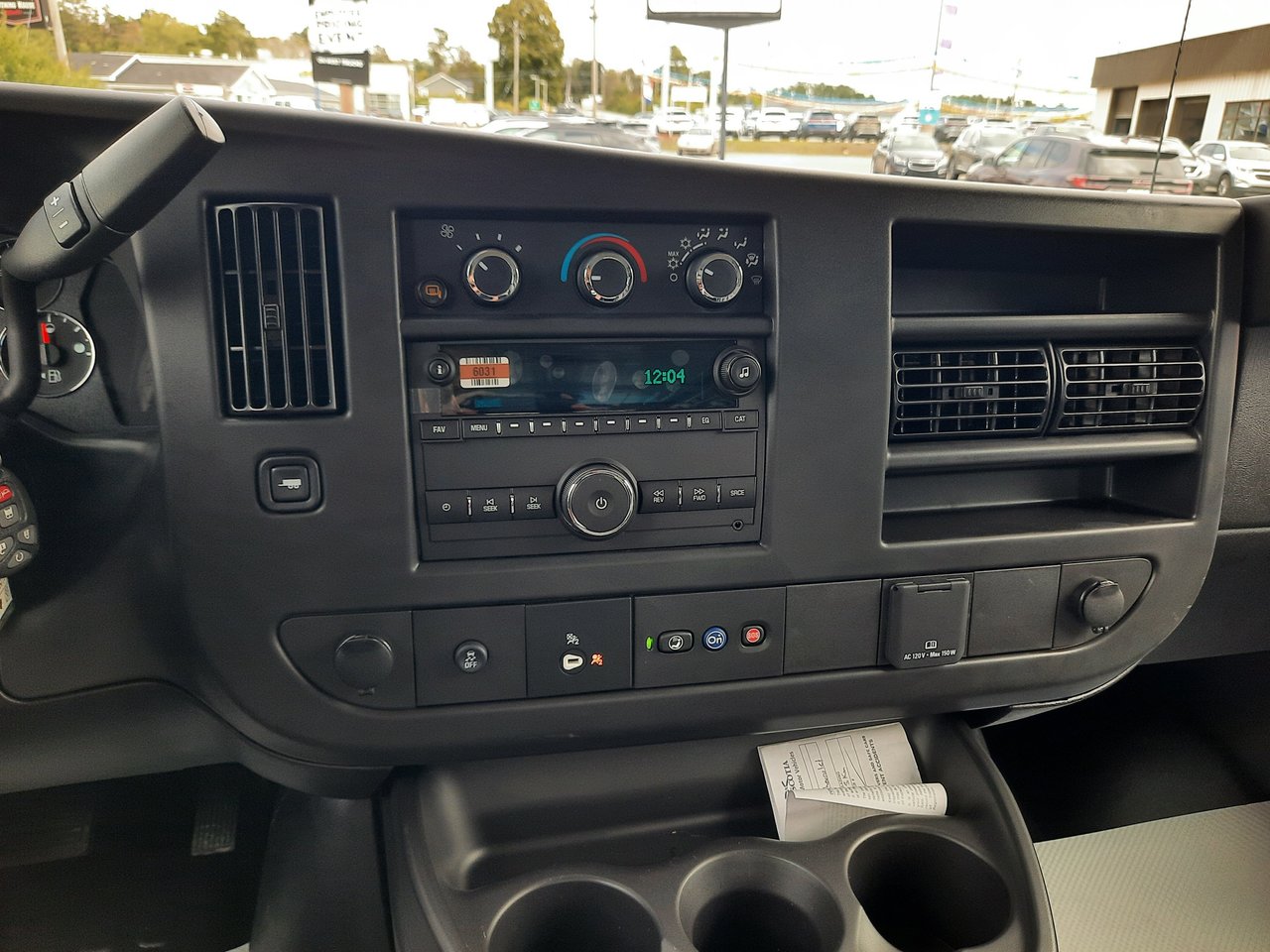 2025 GMC Savana Cargo 2500 WT 135-15