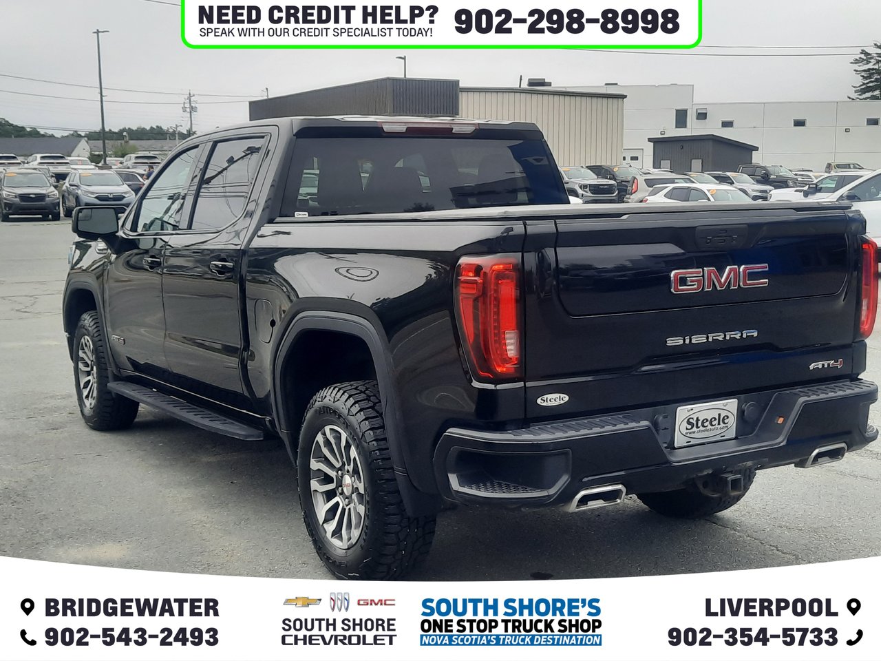 2022 GMC Sierra 1500 Limited AT4-6