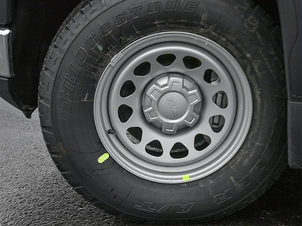 2025 GMC Sierra 1500 PRO-6