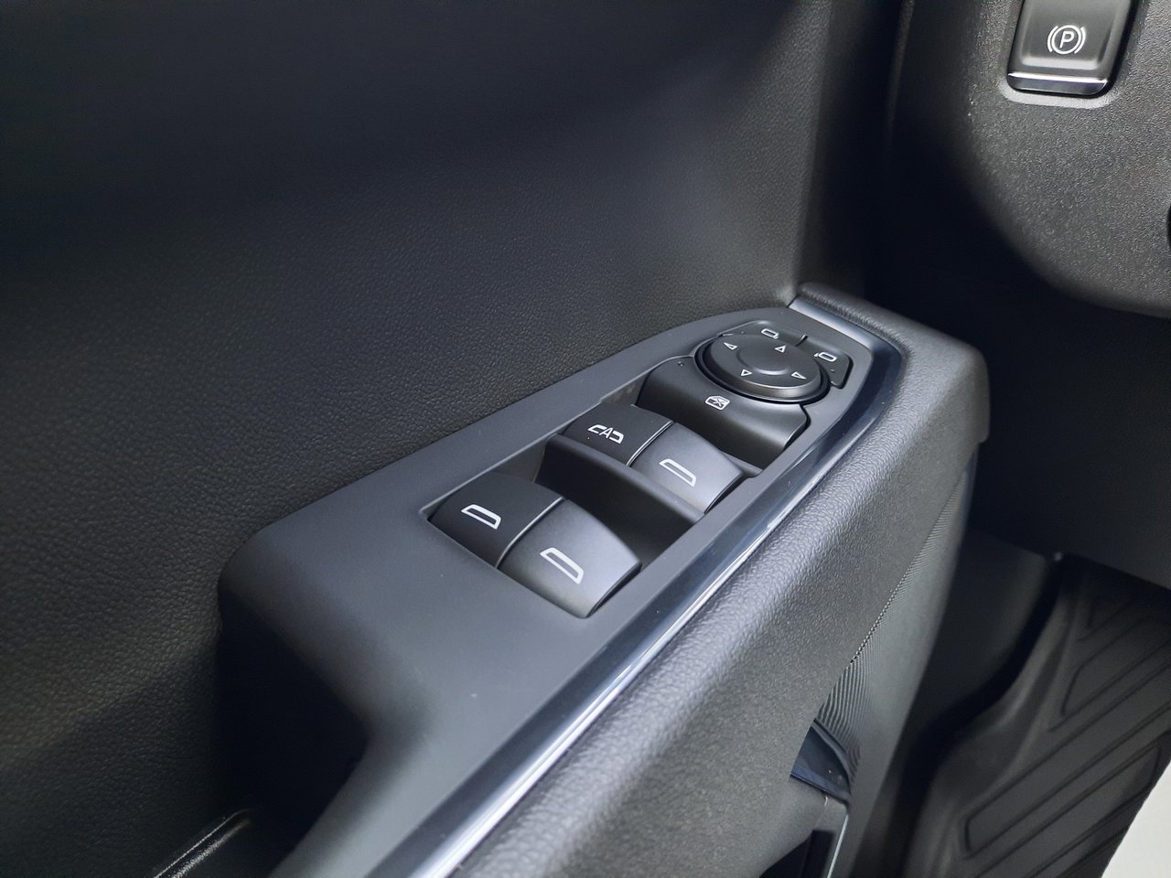 2026 GMC Sierra 1500 ELEVATION-8