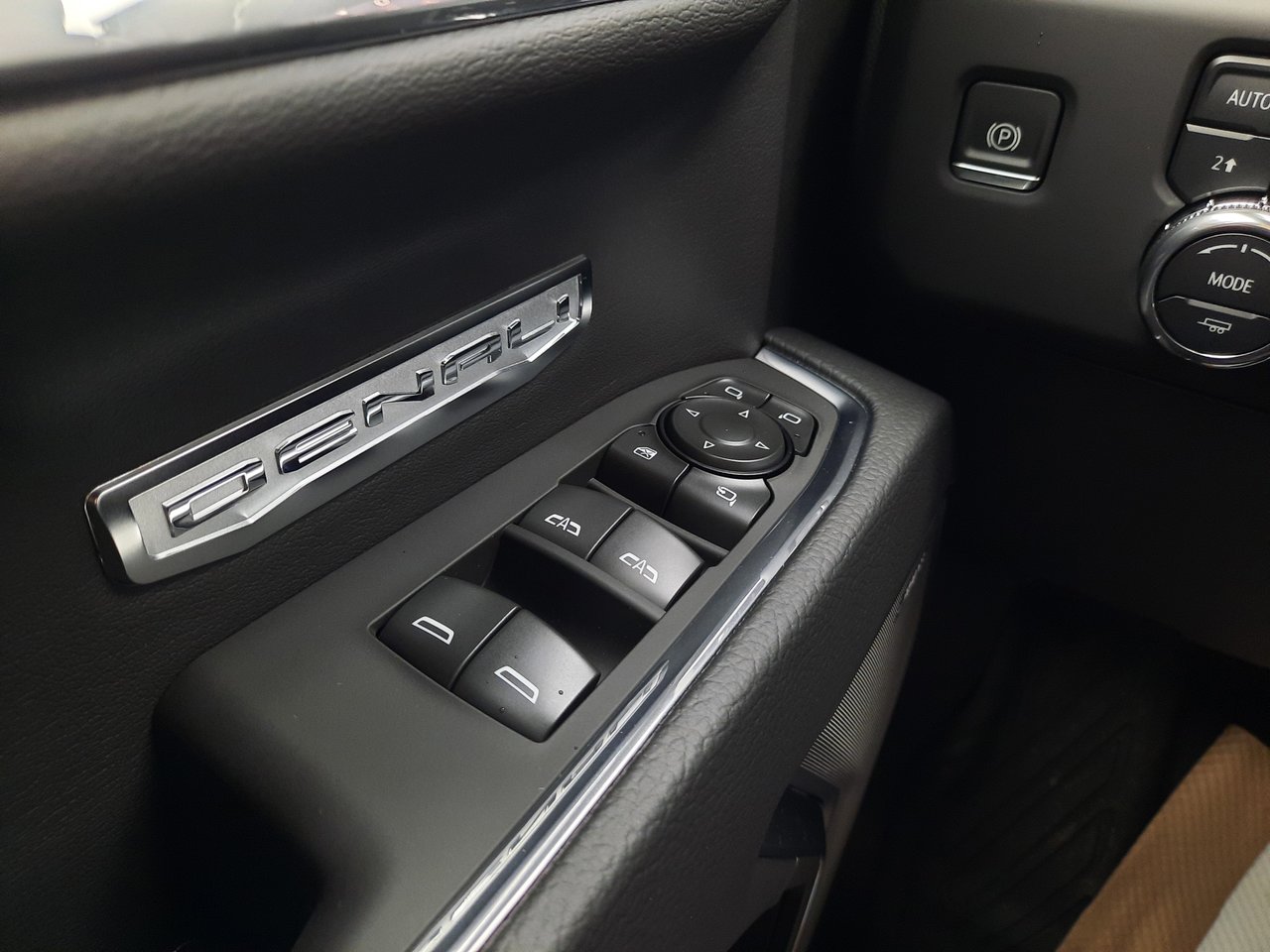 2026 GMC Sierra 1500 DENALI-8