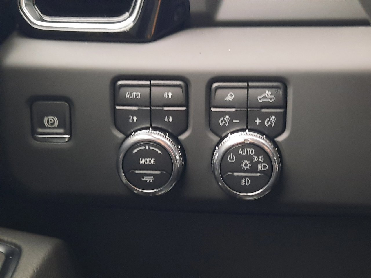 2026 GMC Sierra 1500 DENALI-9