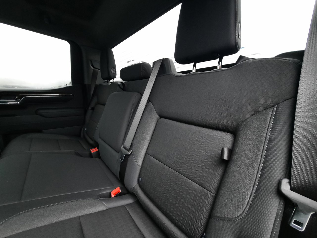 2026 GMC Sierra 1500 ELEVATION-23