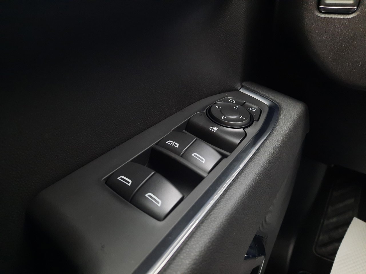 2026 GMC Sierra 1500 ELEVATION-8