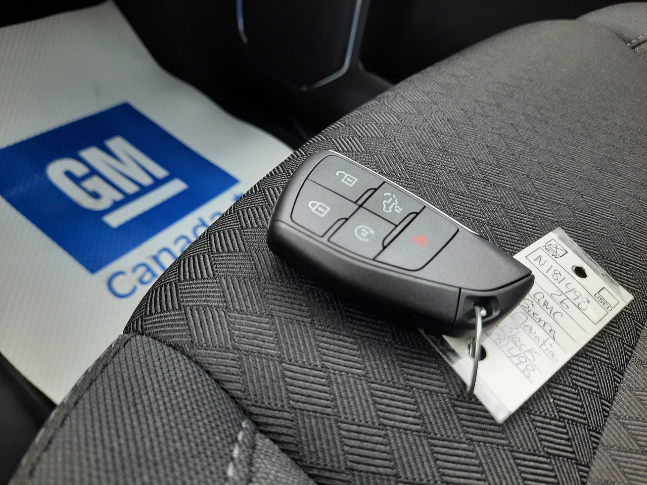 2026 GMC Sierra 1500 ELEVATION-28