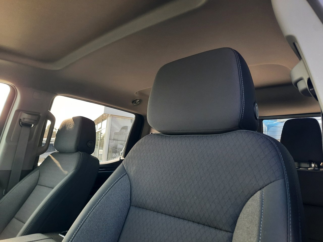 2026 GMC Sierra 1500 ELEVATION-2