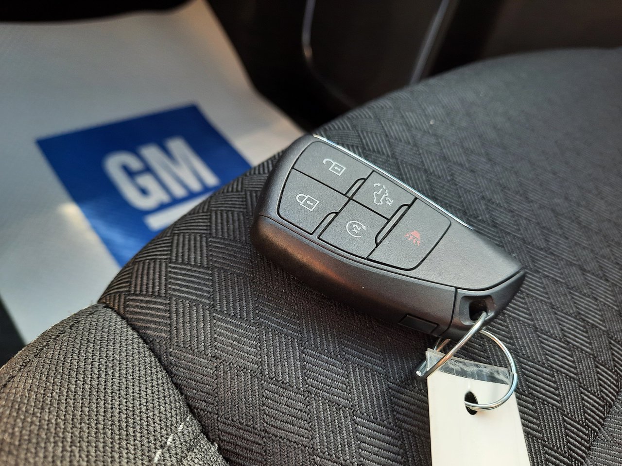 2026 GMC Sierra 1500 ELEVATION-28