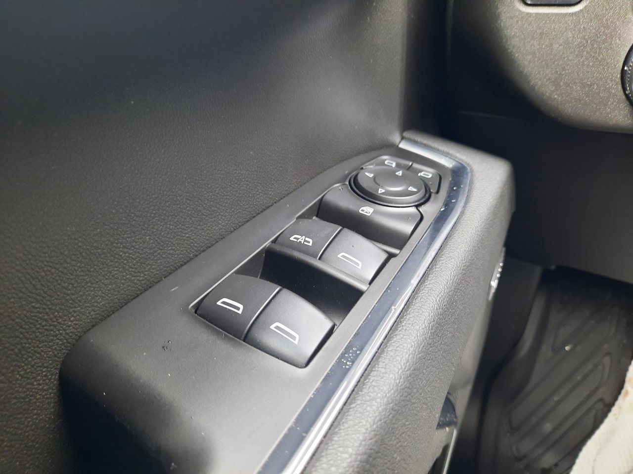 2026 GMC Sierra 1500 ELEVATION-9