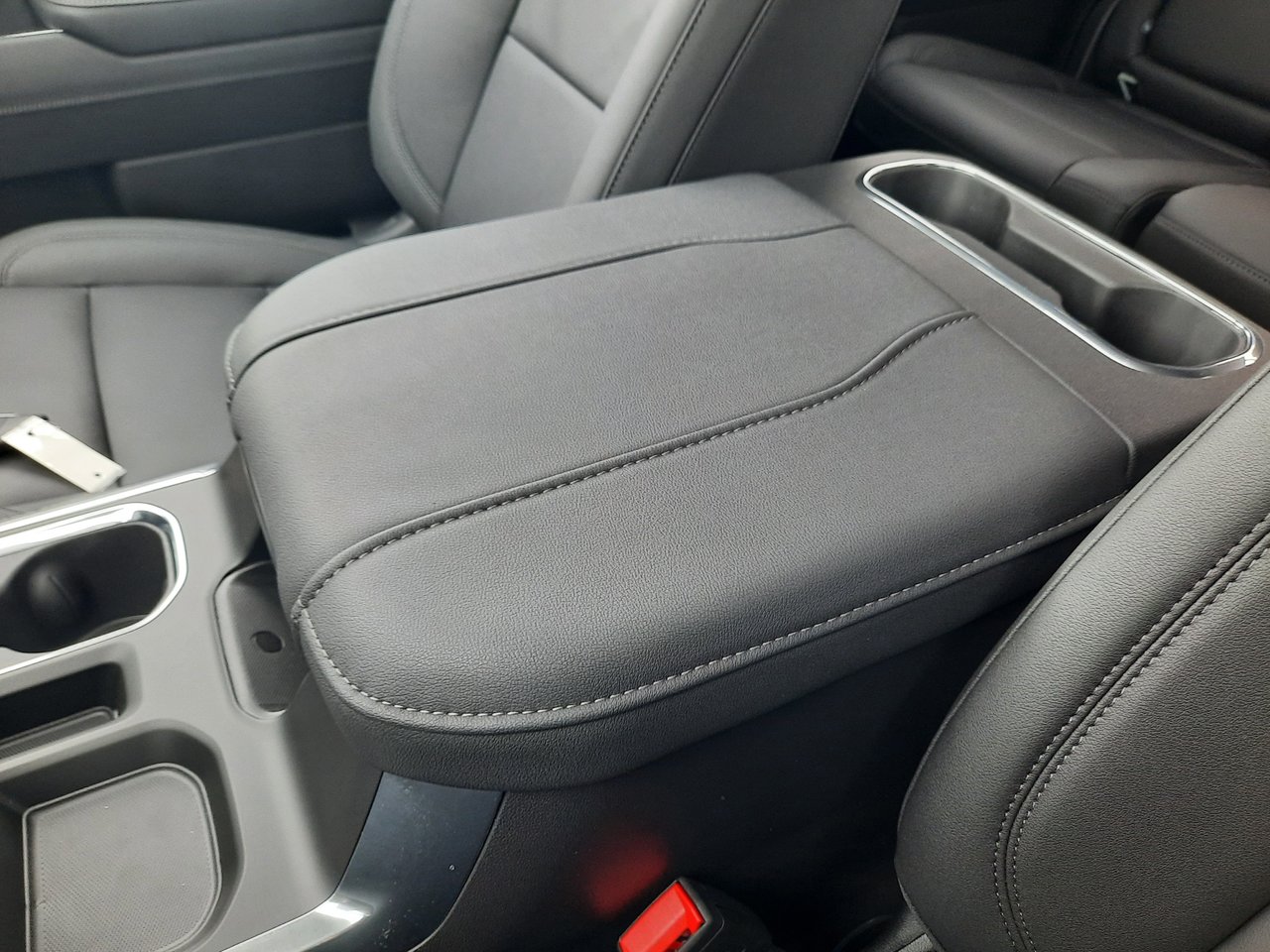 2026 GMC Sierra 1500 ELEVATION-19