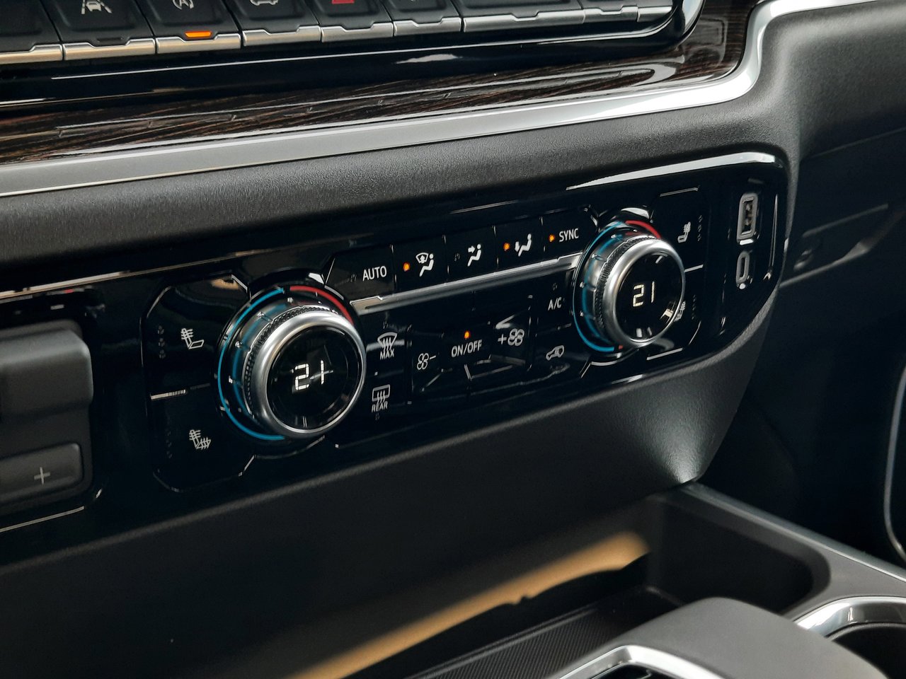 2026 GMC Sierra 1500 ELEVATION-17