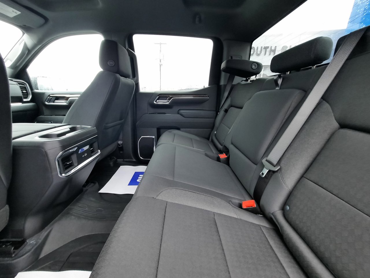 2026 GMC Sierra 1500 SLE-25