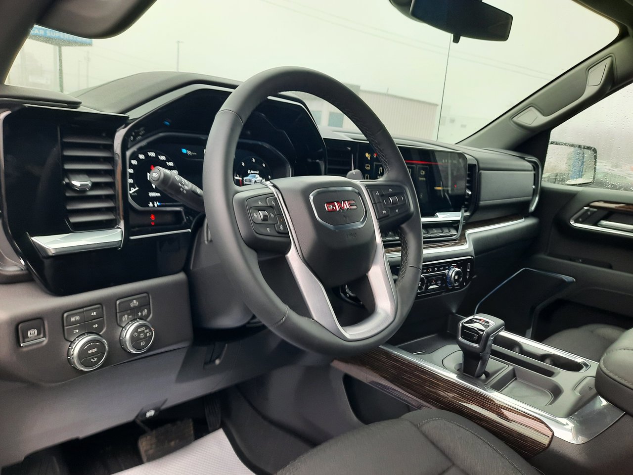 2026 GMC Sierra 1500 SLE-1