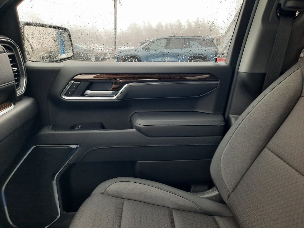 2026 GMC Sierra 1500 SLE-21