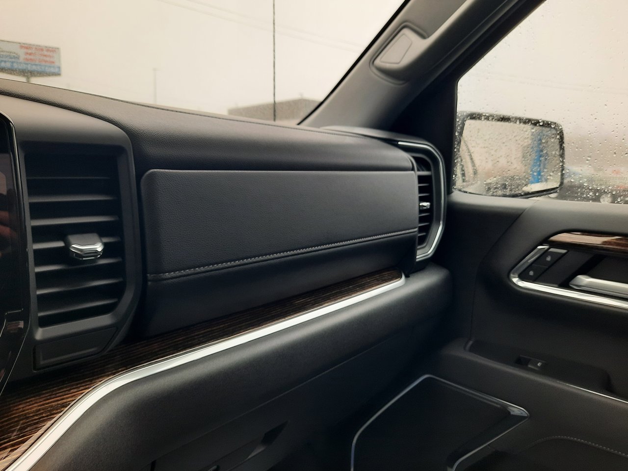 2026 GMC Sierra 1500 SLE-20