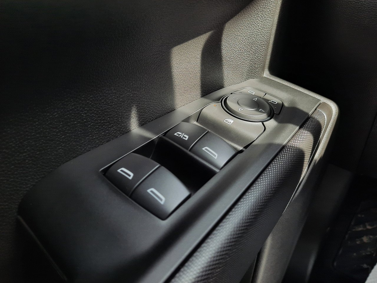 2026 GMC Sierra 1500 PRO-8