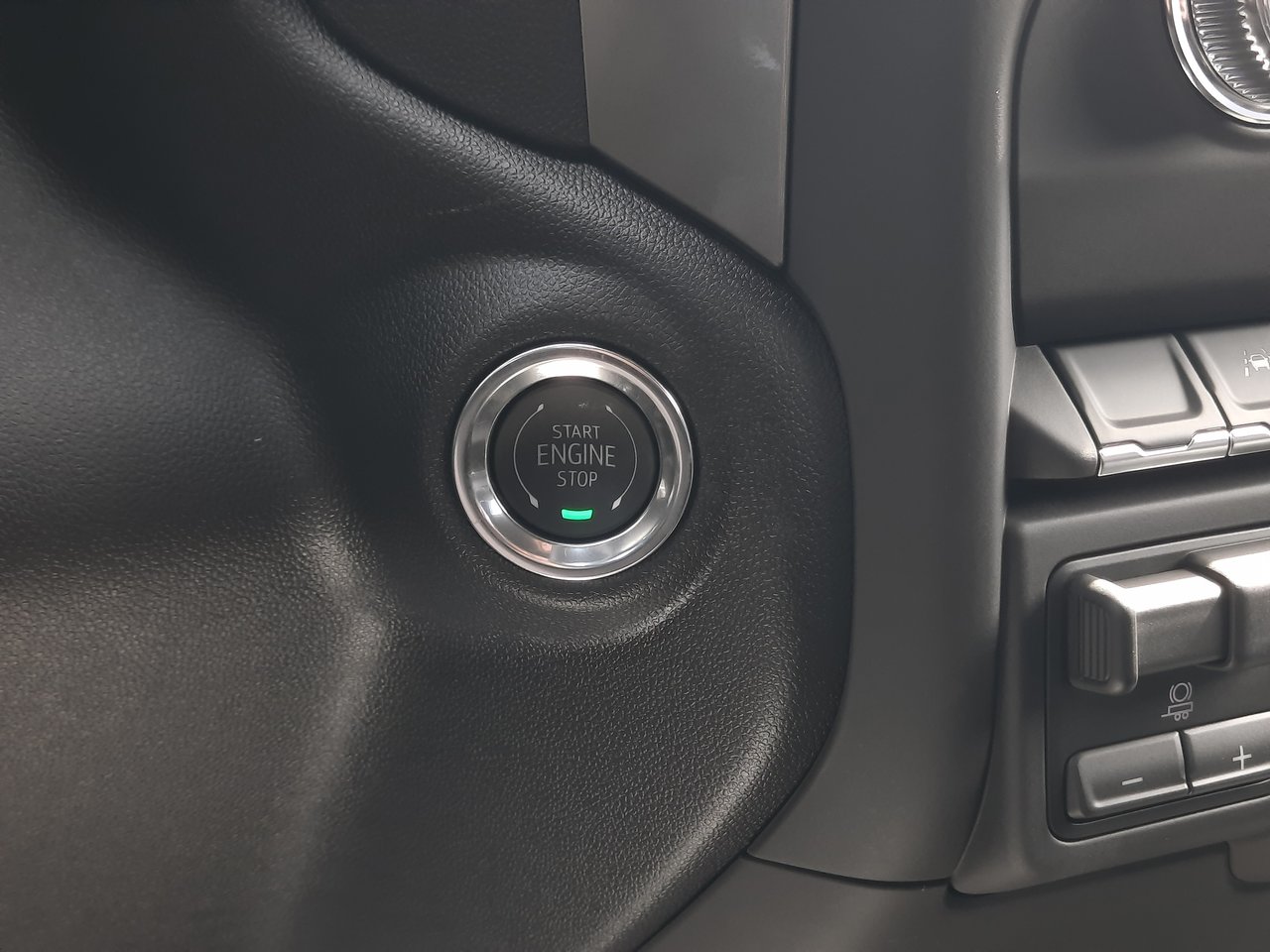 2026 GMC Sierra 1500 PRO-15