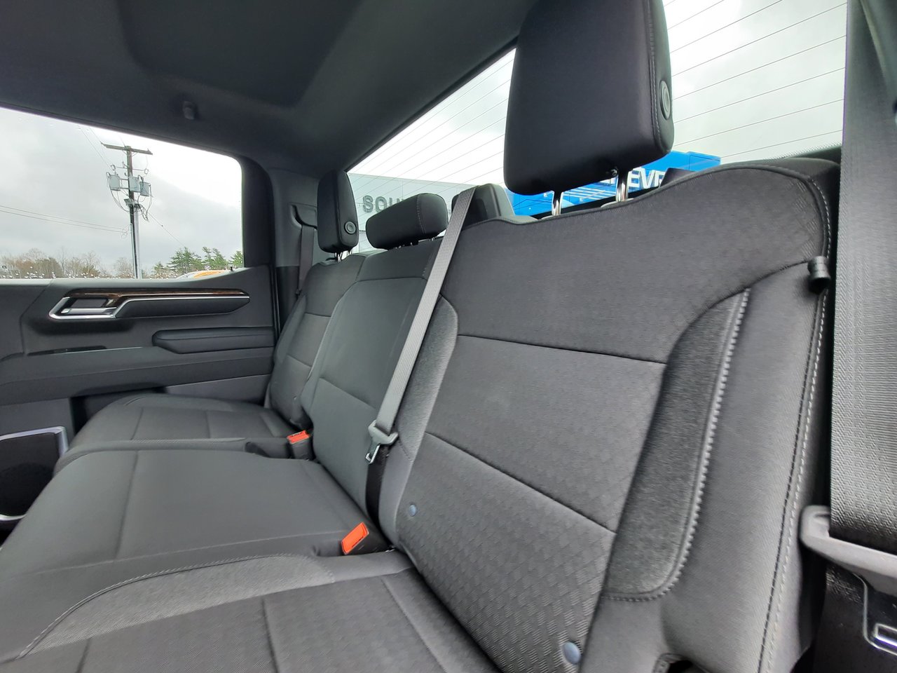 2026 GMC Sierra 1500 SLE-23