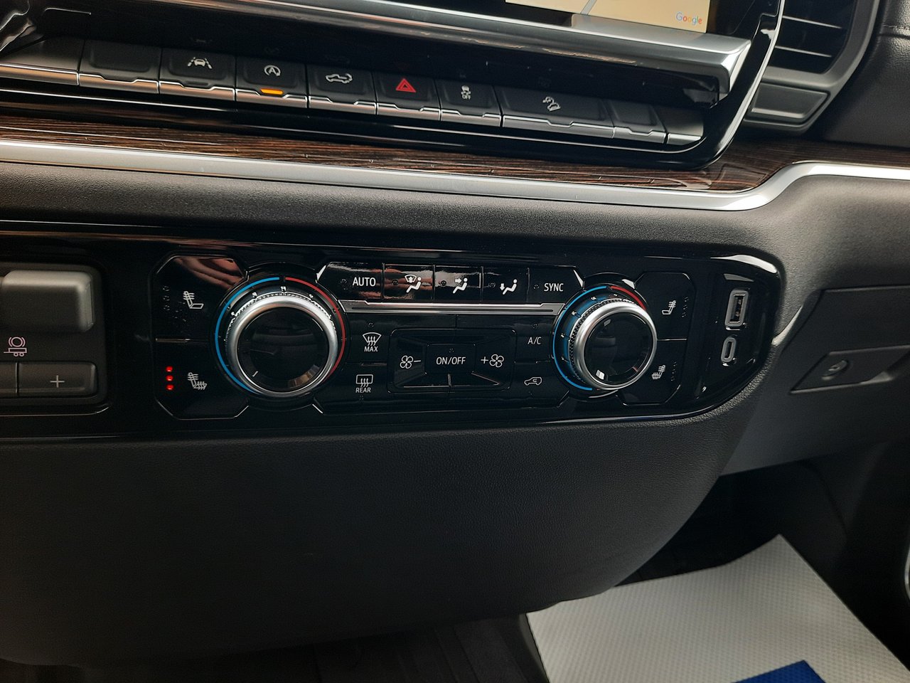 2026 GMC Sierra 1500 SLE-17