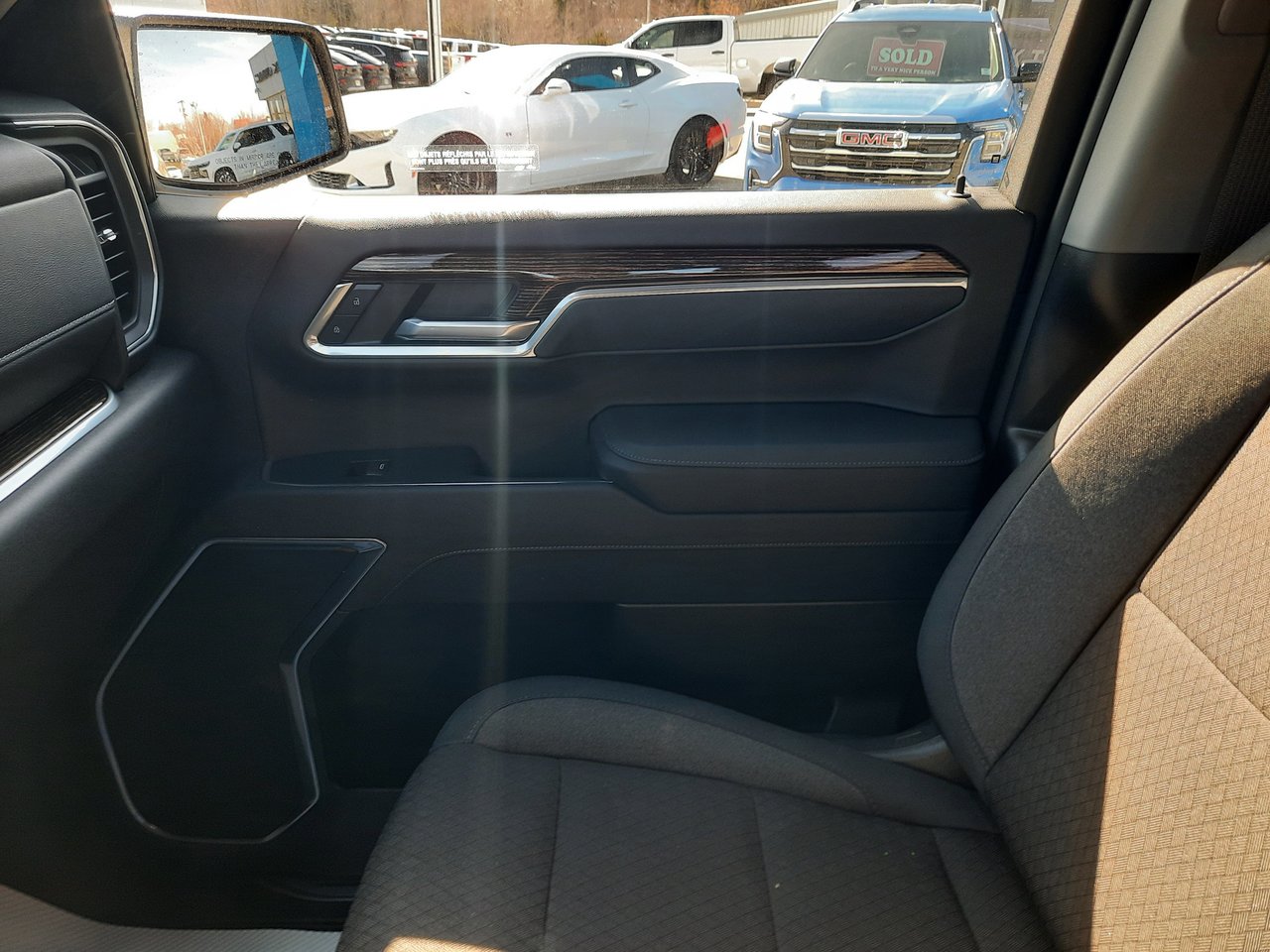 2026 GMC Sierra 1500 SLE-19
