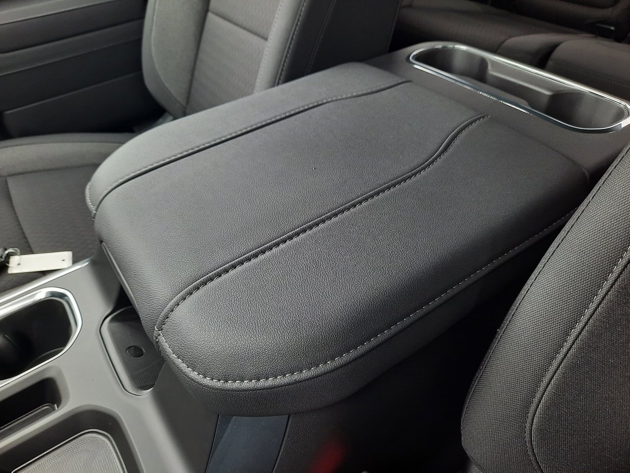 2026 GMC Sierra 1500 Elevation-18