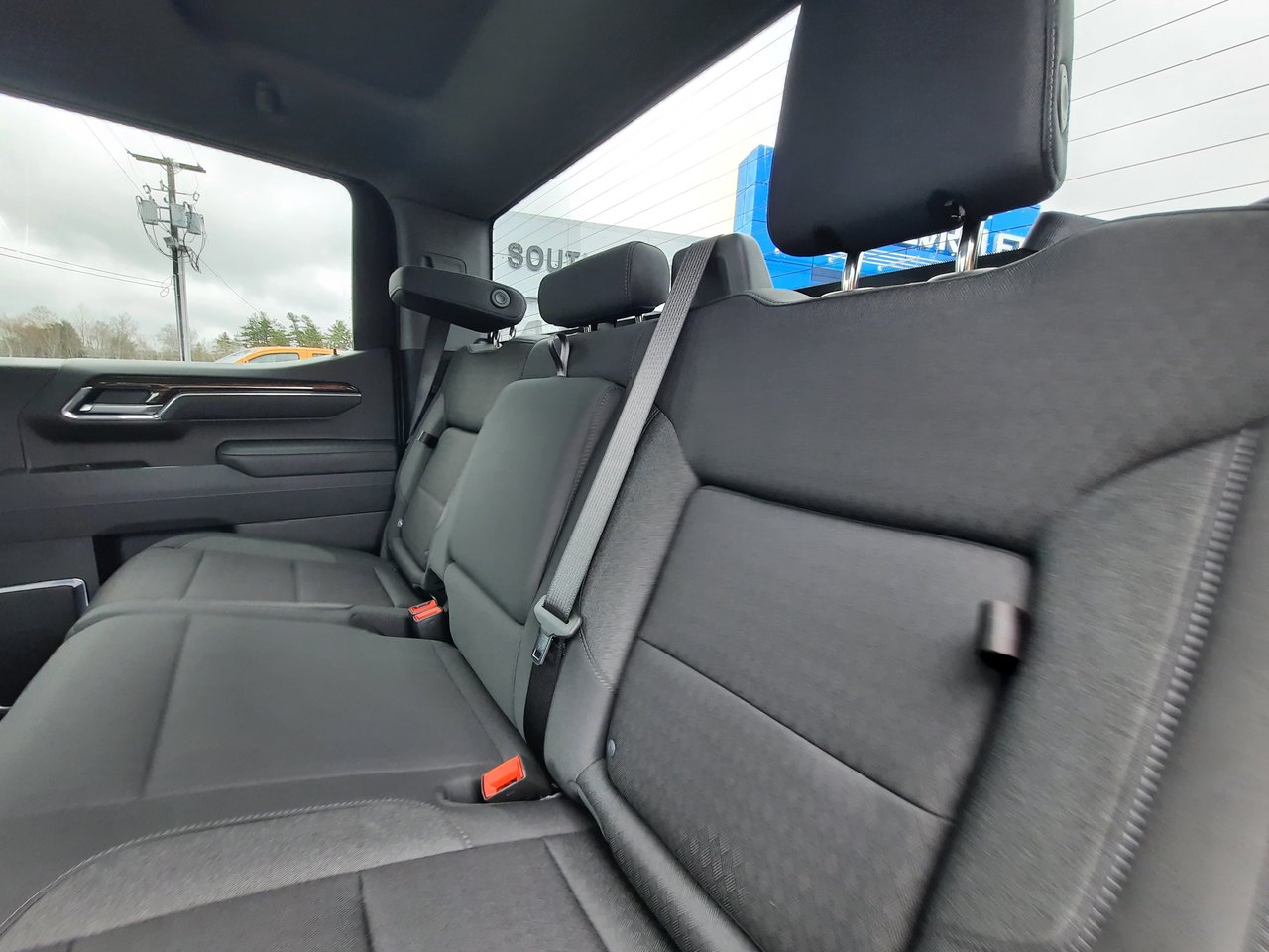 2026 GMC Sierra 1500 Elevation-23