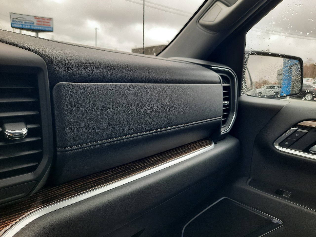 2026 GMC Sierra 1500 Elevation-19