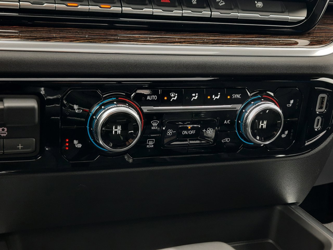 2026 GMC Sierra 1500 ELEVATION-16