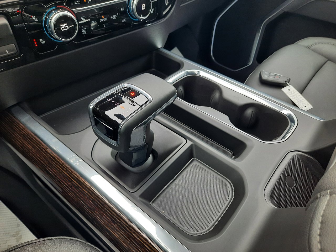 2026 GMC Sierra 1500 ELEVATION-18