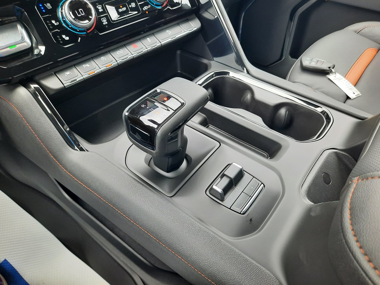 2026 GMC Sierra 1500 AT4-16